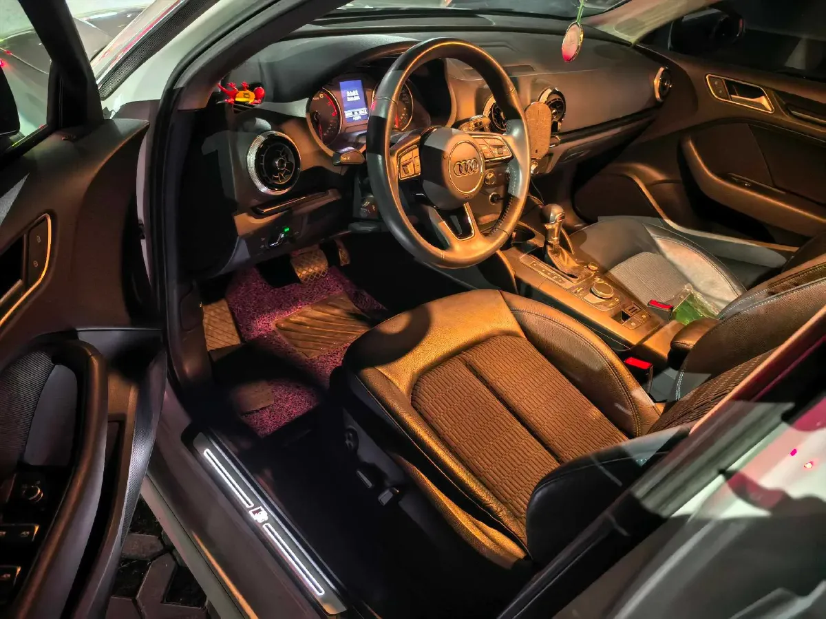 2020 Audi A3 1.4T 150HP L4 7DCT,autocango,china used car exporter,china ev exporter,chinese used car exporter,chinese used ev exporter