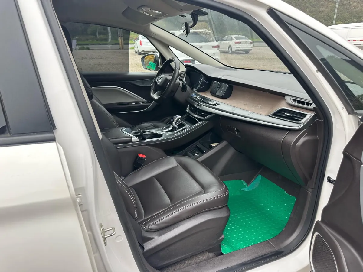 2021 Livan Maple 80v BEV,autocango,china used car exporter,china ev exporter,chinese used car exporter,chinese used ev exporter