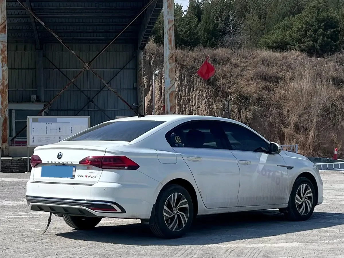 2023 Volkswagen Bora 1.2T 116HP L4 7DCT,autocango,china used car exporter,china ev exporter,chinese used car exporter,chinese used ev exporter