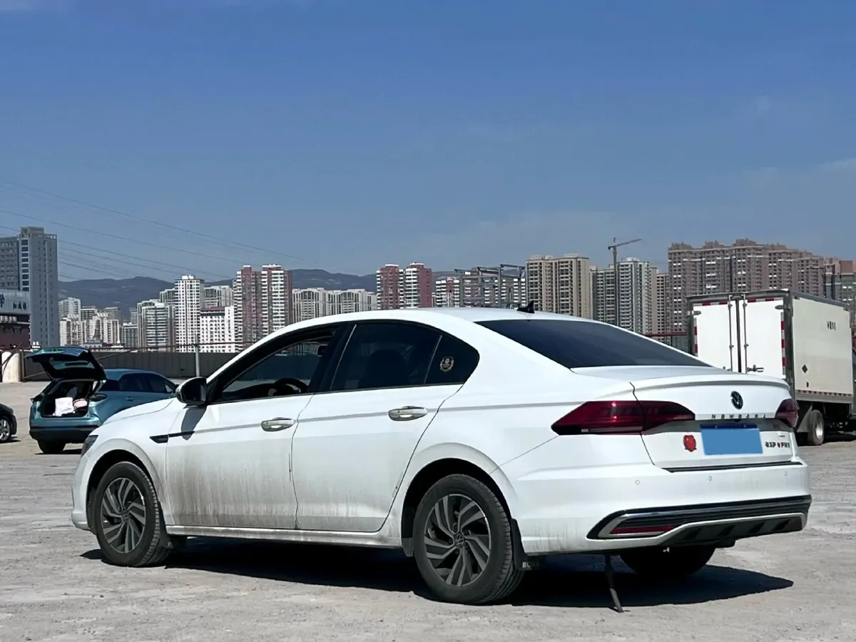 2023 Volkswagen Bora 1.2T 116HP L4 7DCT,autocango,china used car exporter,china ev exporter,chinese used car exporter,chinese used ev exporter