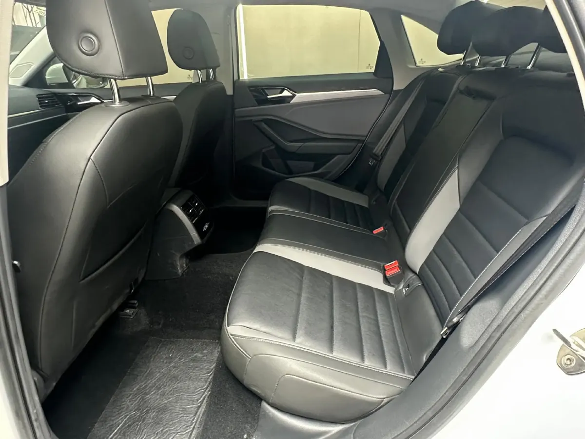 2021 Volkswagen Sagitar 1.4T 150HP L4 7DCT,autocango,china used car exporter,china ev exporter,chinese used car exporter,chinese used ev exporter