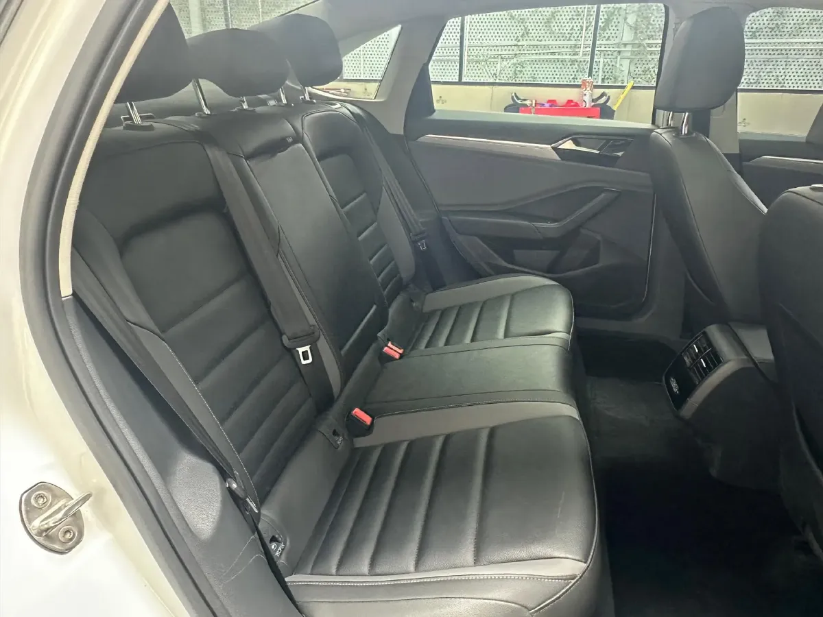 2021 Volkswagen Sagitar 1.4T 150HP L4 7DCT,autocango,china used car exporter,china ev exporter,chinese used car exporter,chinese used ev exporter