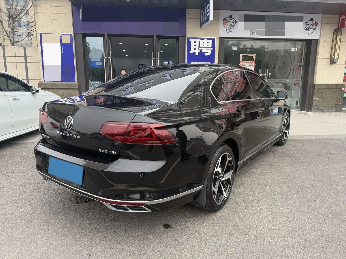 2023 Volkswagen Magotan 2.0T 186HP L4 7DCT,autocango,china used car exporter,china ev exporter,chinese used car exporter,chinese used ev exporter