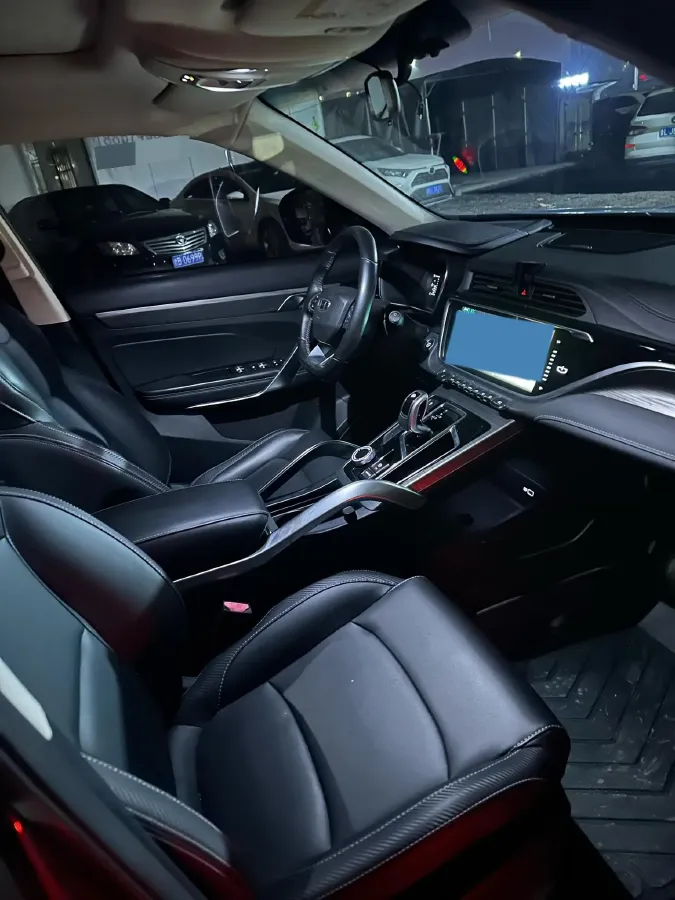 2020 Geely Azkarra 1.8T 184HP L4 7DCT,autocango,china used car exporter,china ev exporter,chinese used car exporter,chinese used ev exporter