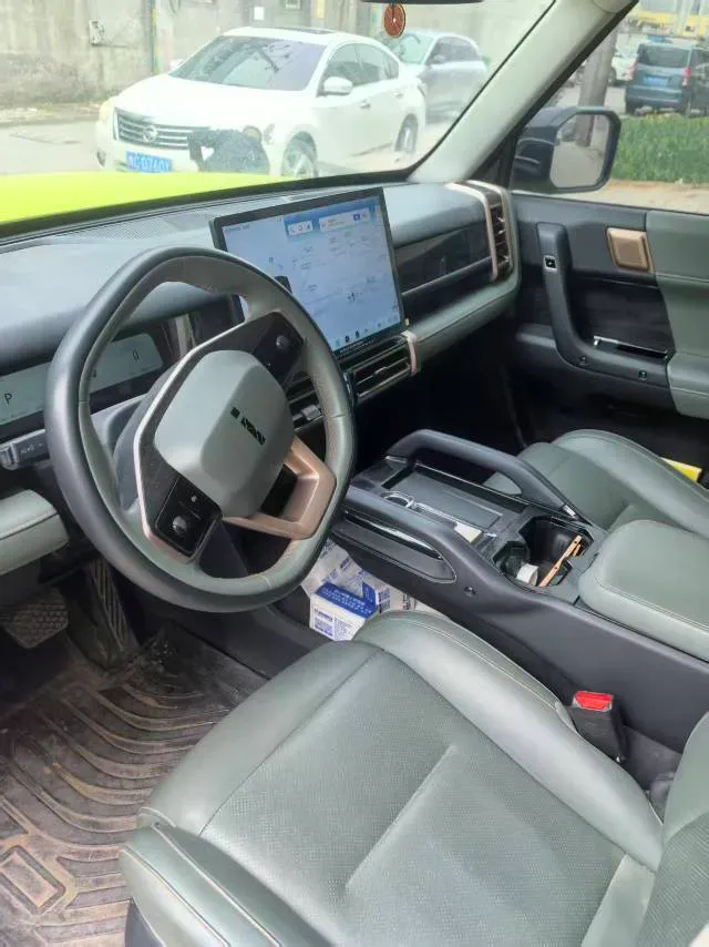 2024 Dongfeng RuiQi 7 2.0T 228HP L4 8AT,autocango,china used car exporter,china ev exporter,chinese used car exporter,chinese used ev exporter