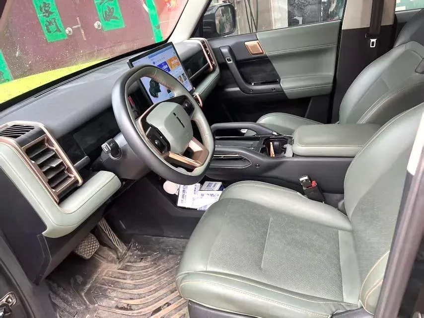 2024 Dongfeng RuiQi 7 2.0T 228HP L4 8AT,autocango,china used car exporter,china ev exporter,chinese used car exporter,chinese used ev exporter