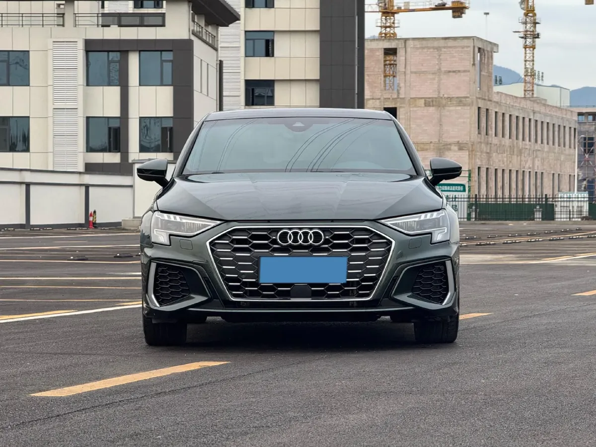2022 Audi A3 1.4T 150HP L4 7DCT,autocango,china used car exporter,china ev exporter,chinese used car exporter,chinese used ev exporter