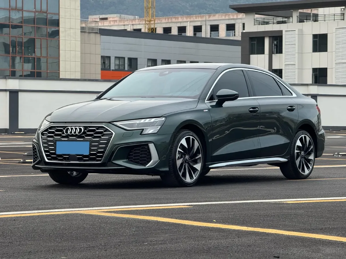 2022 Audi A3 1.4T 150HP L4 7DCT,autocango,china used car exporter,china ev exporter,chinese used car exporter,chinese used ev exporter