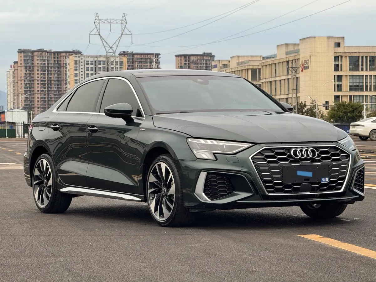 2022 Audi A3 1.4T 150HP L4 7DCT,autocango,china used car exporter,china ev exporter,chinese used car exporter,chinese used ev exporter