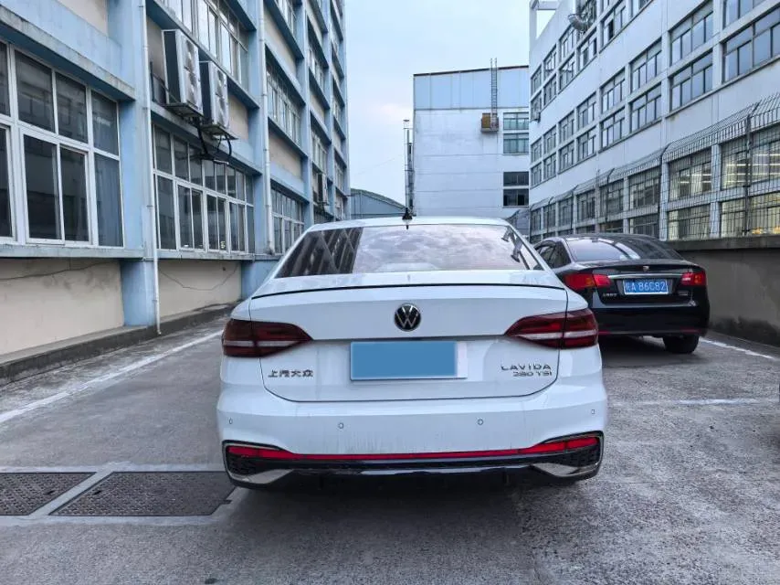 2023 Volkswagen Lavida 1.4T 150HP L4 7DCT,autocango,china used car exporter,china ev exporter,chinese used car exporter,chinese used ev exporter