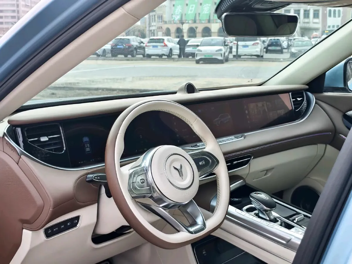 2021 Voyah FREE Range Extended 109HP REEV 33KWH,autocango,china used car exporter,china ev exporter,chinese used car exporter,chinese used ev exporter