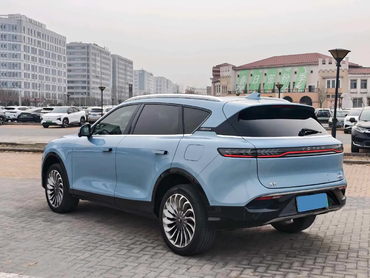 2021 Voyah FREE Range Extended 109HP REEV 33KWH,autocango,china used car exporter,china ev exporter,chinese used car exporter,chinese used ev exporter