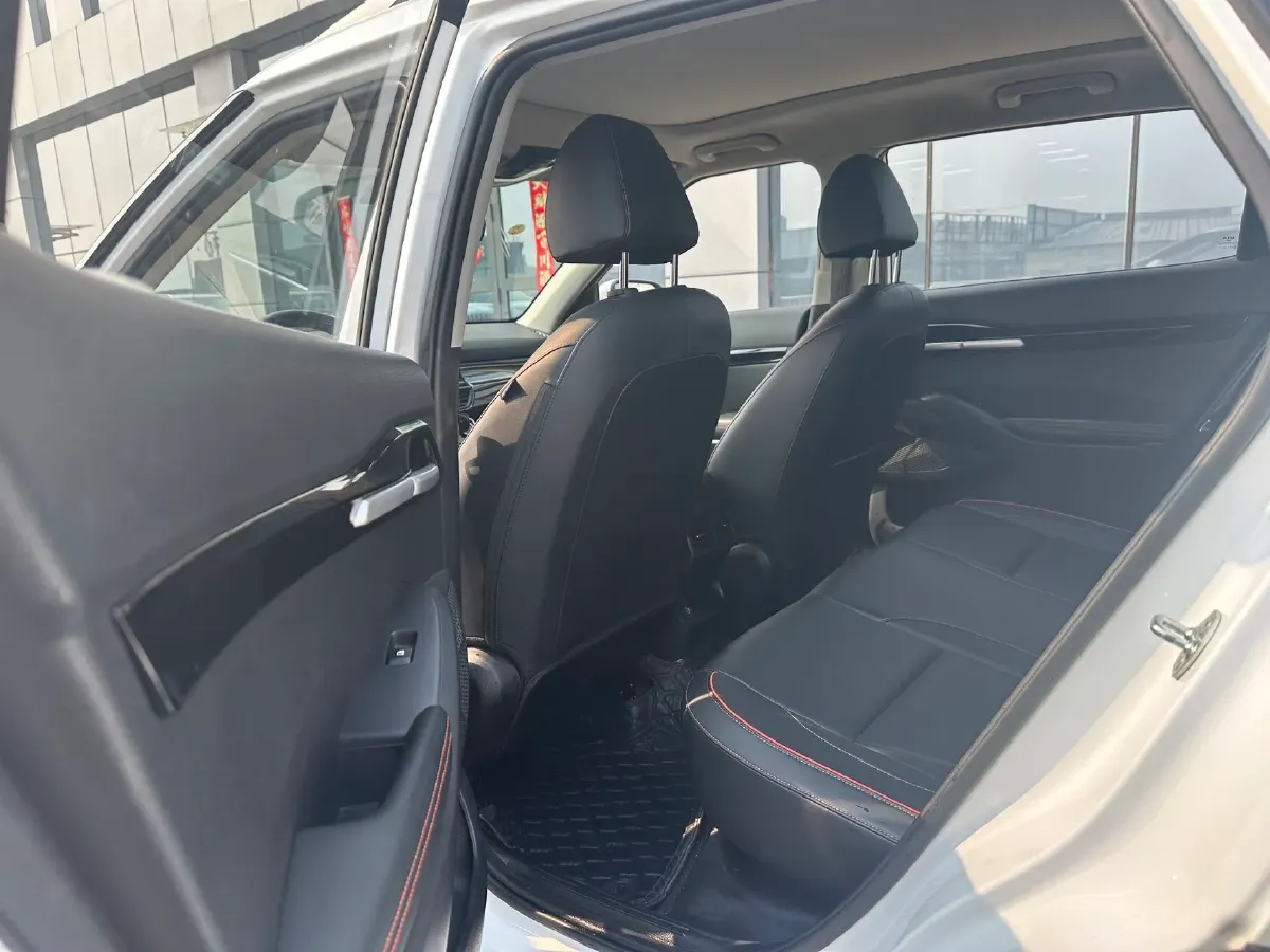 2023 Kia Seltos 1.5L 115HP L4 CVT,autocango,china used car exporter,china ev exporter,chinese used car exporter,chinese used ev exporter