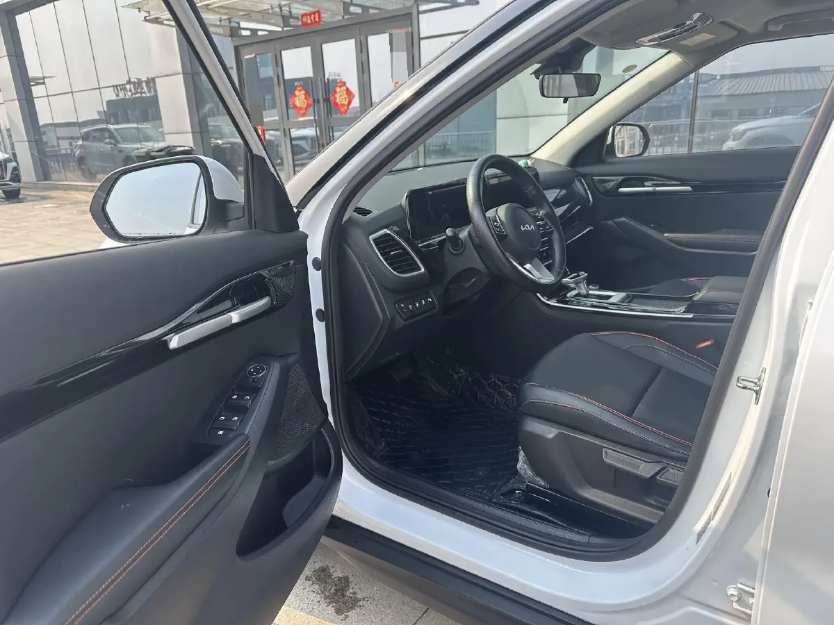 2023 Kia Seltos 1.5L 115HP L4 CVT,autocango,china used car exporter,china ev exporter,chinese used car exporter,chinese used ev exporter