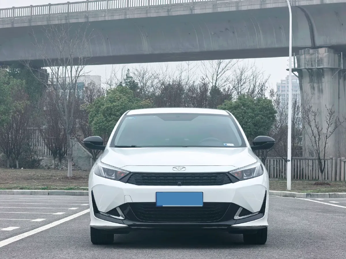 2021 KaiYi XuanDu 1.5T 156HP L4 CVT,autocango,china used car exporter,china ev exporter,chinese used car exporter,chinese used ev exporter