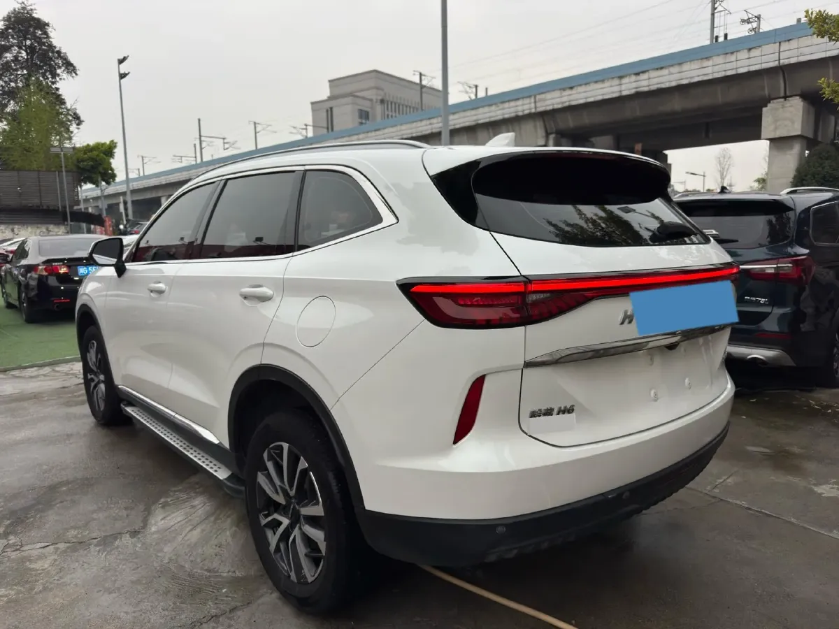 2021 Haval H6 1.5T 169HP L4 7DCT,autocango,china used car exporter,china ev exporter,chinese used car exporter,chinese used ev exporter