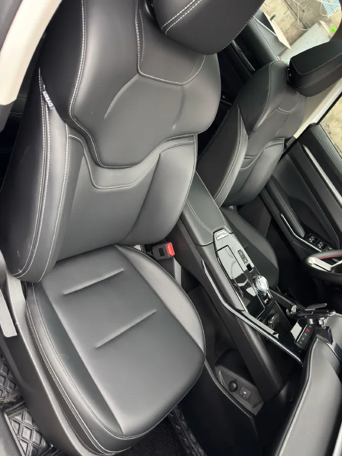 2021 Haval H6 1.5T 169HP L4 7DCT,autocango,china used car exporter,china ev exporter,chinese used car exporter,chinese used ev exporter