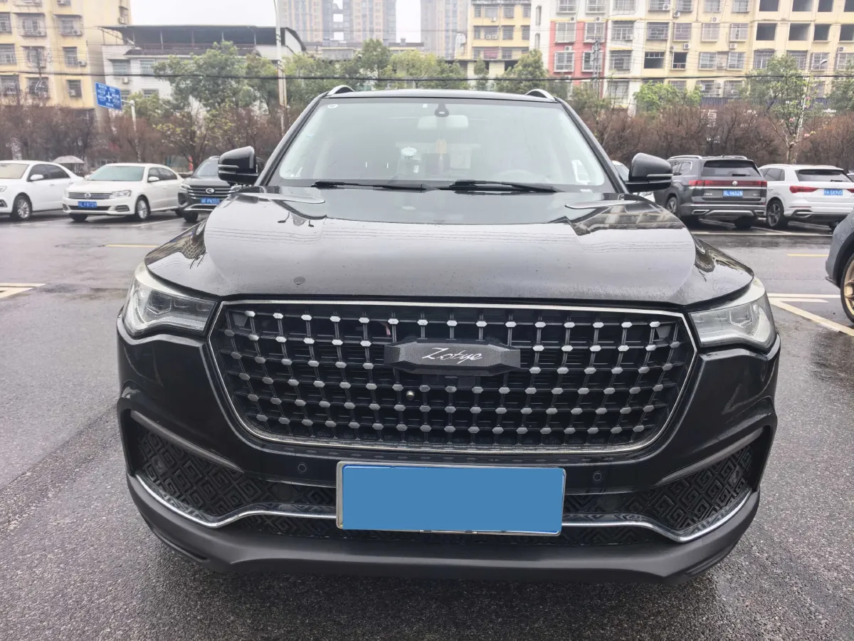 2017 Zotye T700 1.8T 177HP L4 6DCT,autocango,china used car exporter,china ev exporter,chinese used car exporter,chinese used ev exporter