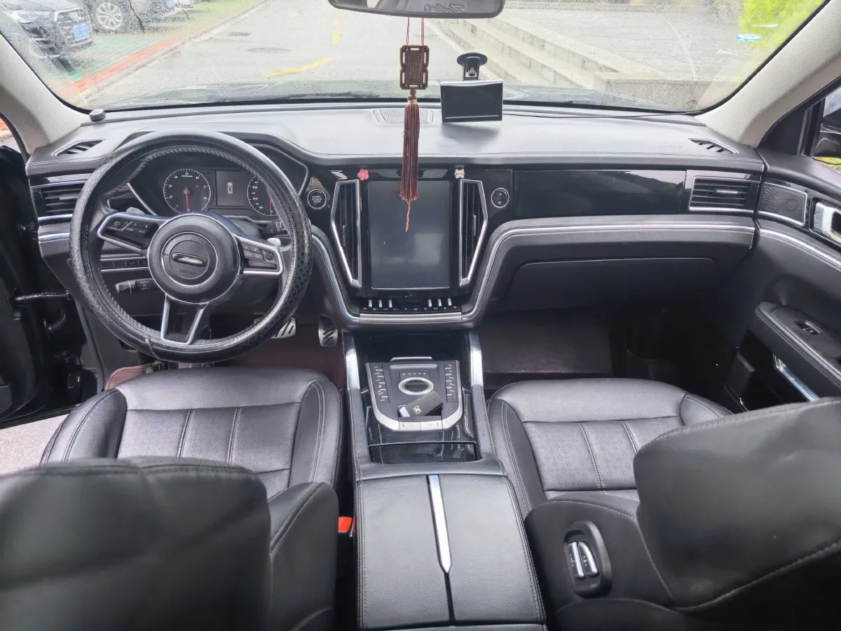 2017 Zotye T700 1.8T 177HP L4 6DCT,autocango,china used car exporter,china ev exporter,chinese used car exporter,chinese used ev exporter