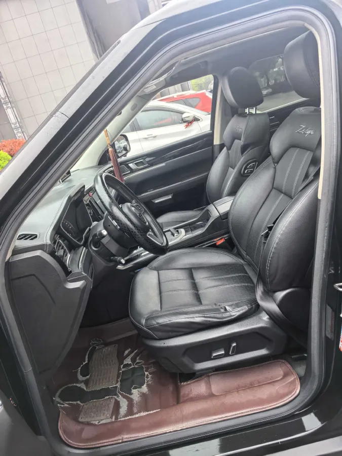 2017 Zotye T700 1.8T 177HP L4 6DCT,autocango,china used car exporter,china ev exporter,chinese used car exporter,chinese used ev exporter