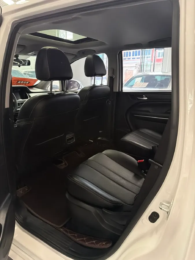 2021 GAC Trumpchi M6 1.5T 169HP L4 7DCT,autocango,china used car exporter,china ev exporter,chinese used car exporter,chinese used ev exporter