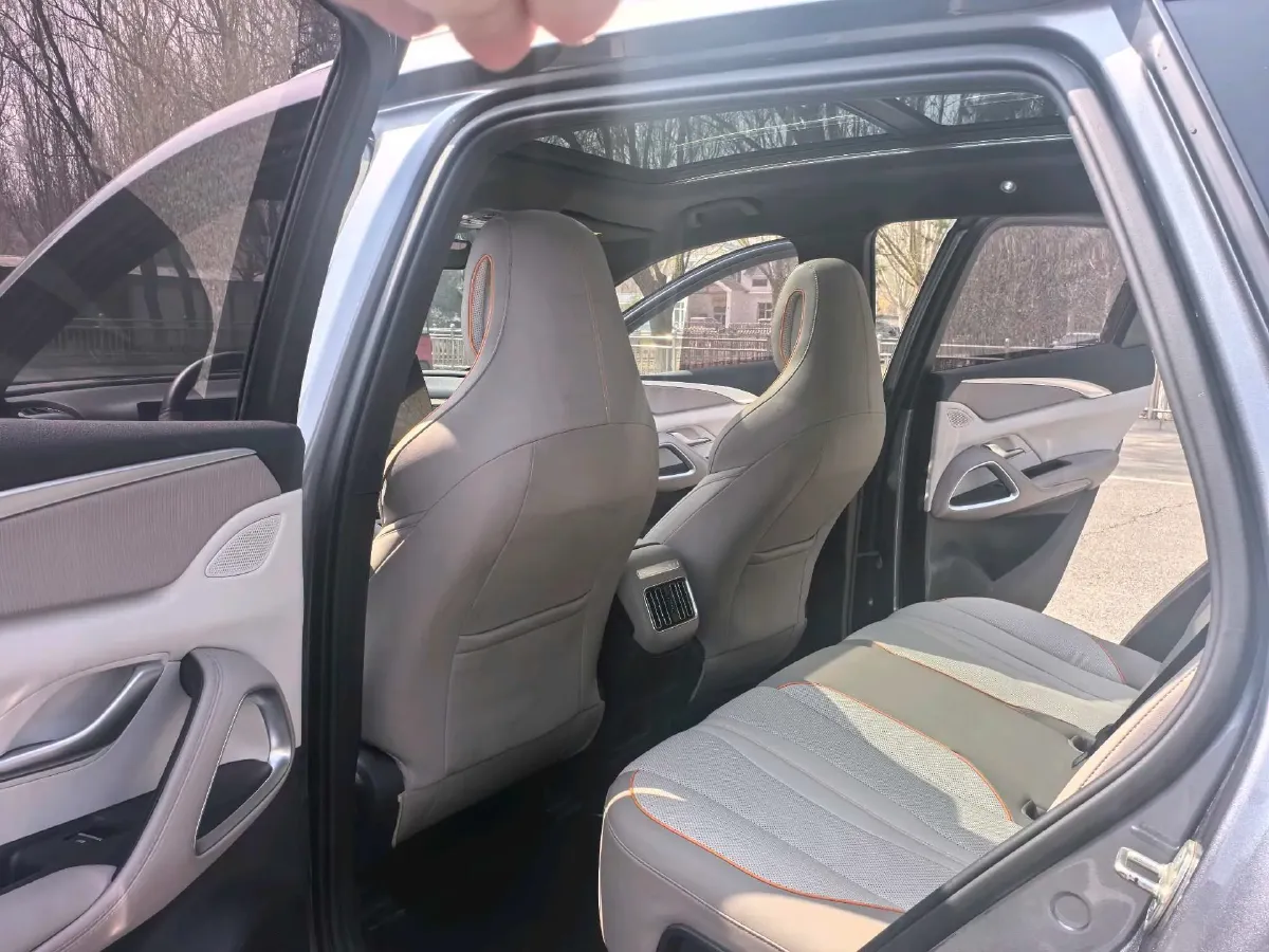 2023 BYD Song Pro 1.5L 110HP L4 E-CVT PHEV 18.3KWH,autocango,china used car exporter,china ev exporter,chinese used car exporter,chinese used ev exporter