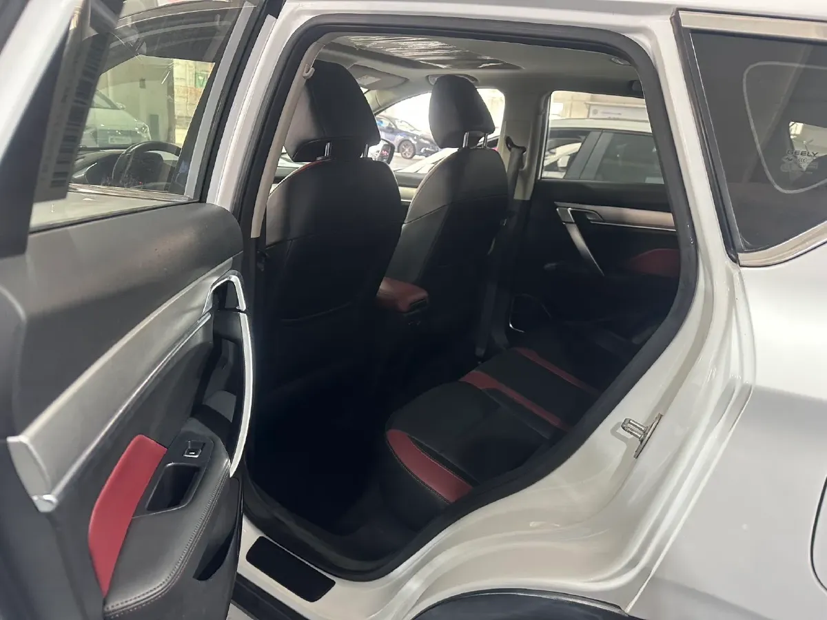 2020 Geely Coolray 1.4T 141HP L4 6DCT,autocango,china used car exporter,china ev exporter,chinese used car exporter,chinese used ev exporter