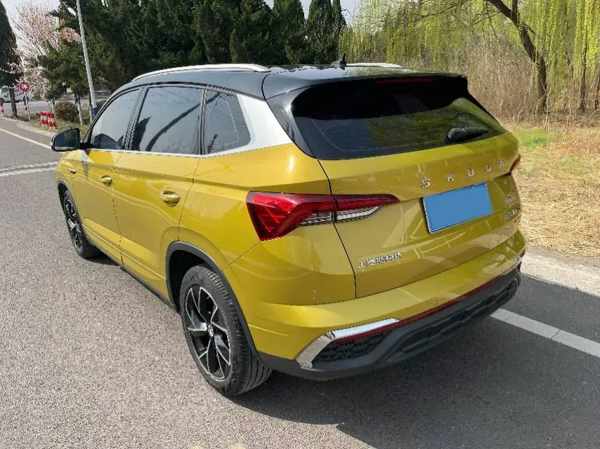 2020 Skoda Kamiq 1.2T 116HP L4 7DCT,autocango,china used car exporter,china ev exporter,chinese used car exporter,chinese used ev exporter