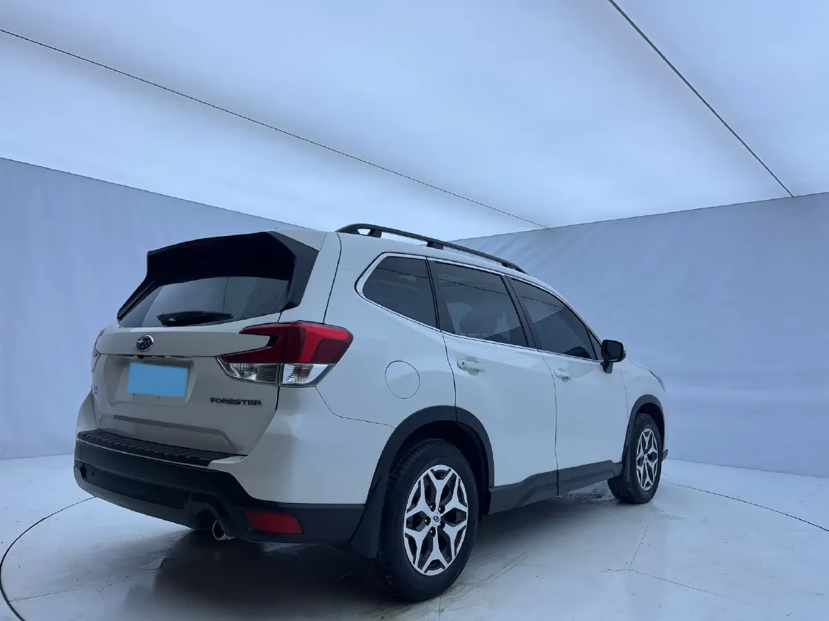 2021 Subaru Forester 2.0L 154HP H4 CVT,autocango,china used car exporter,china ev exporter,chinese used car exporter,chinese used ev exporter
