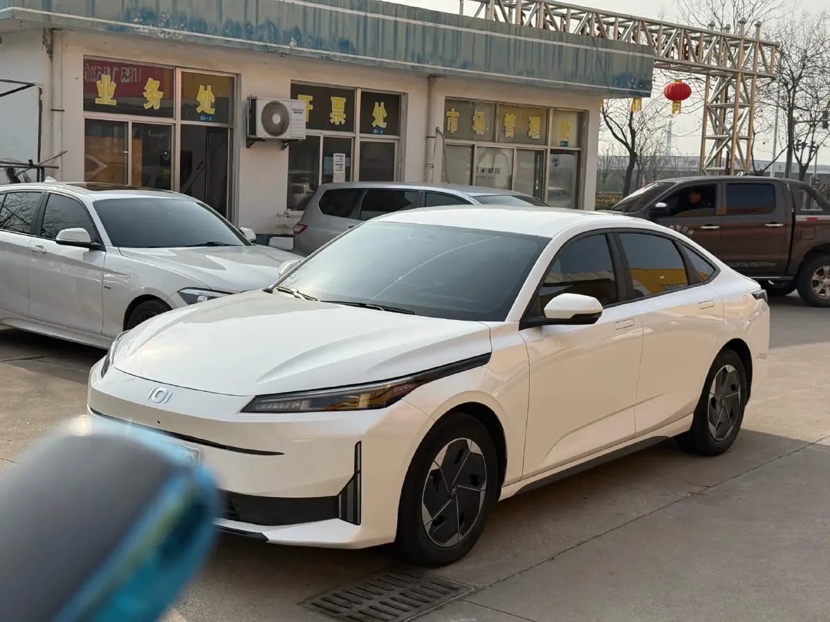 2024 ChangAn QiYuan A05 1.5L 110HP L4 E-CVT PHEV 9.07KWH,autocango,china used car exporter,china ev exporter,chinese used car exporter,chinese used ev exporter