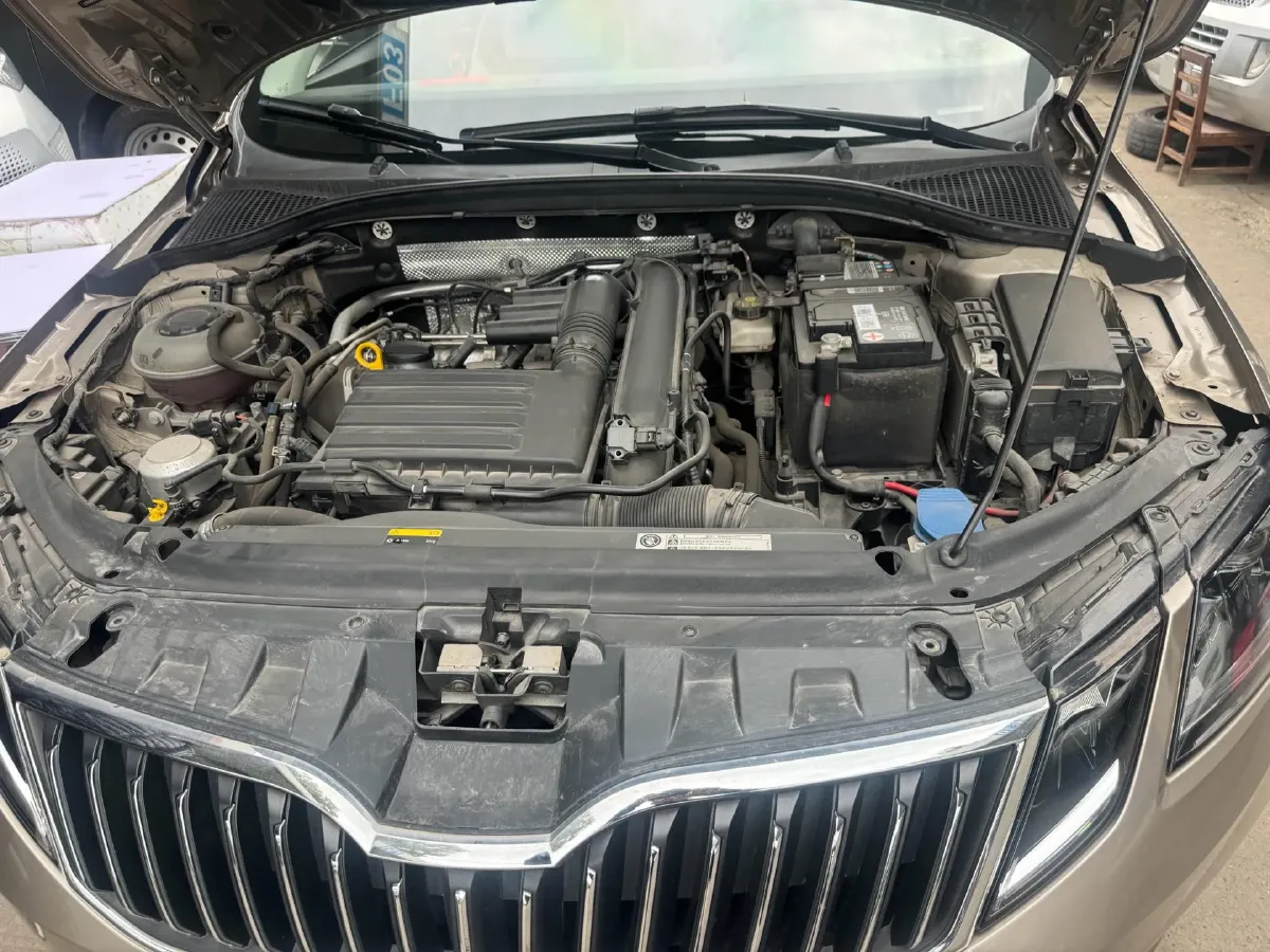 2020 Skoda Octavia 1.4T 150HP L4 7DCT,autocango,china used car exporter,china ev exporter,chinese used car exporter,chinese used ev exporter