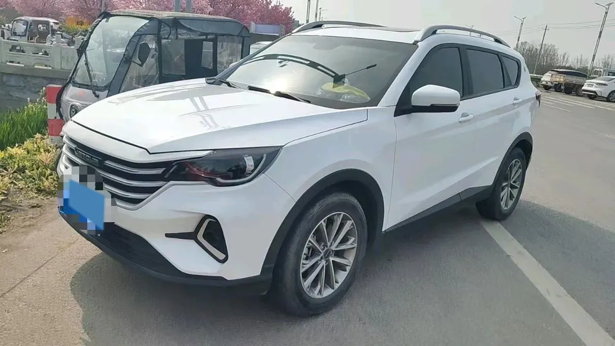 2022 Jetour X70M 1.5T 156HP L4 6MT,autocango,china used car exporter,china ev exporter,chinese used car exporter,chinese used ev exporter