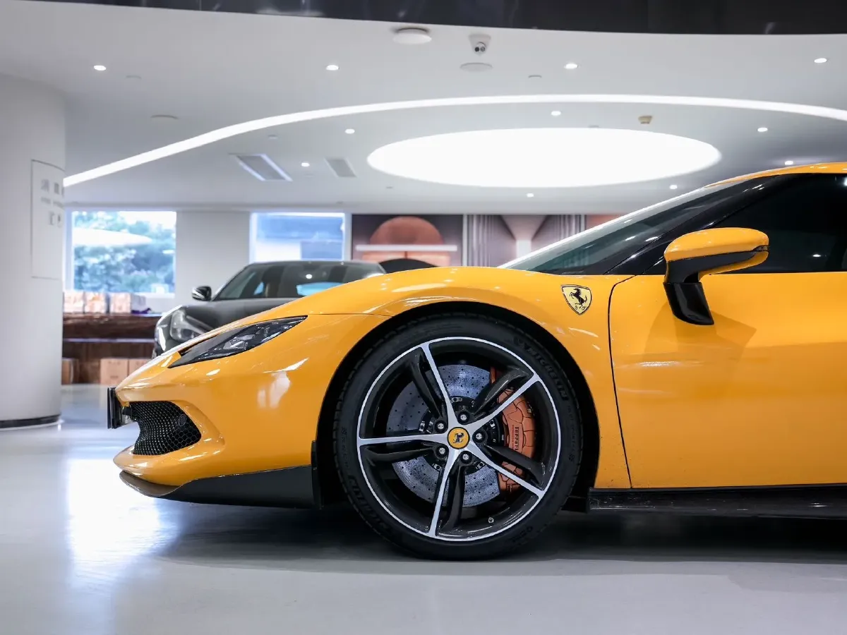 2021 Ferrari 296 3.0T 663HP V6 8DCT PHEV 7.45KWH,autocango,china used car exporter,china ev exporter,chinese used car exporter,chinese used ev exporter