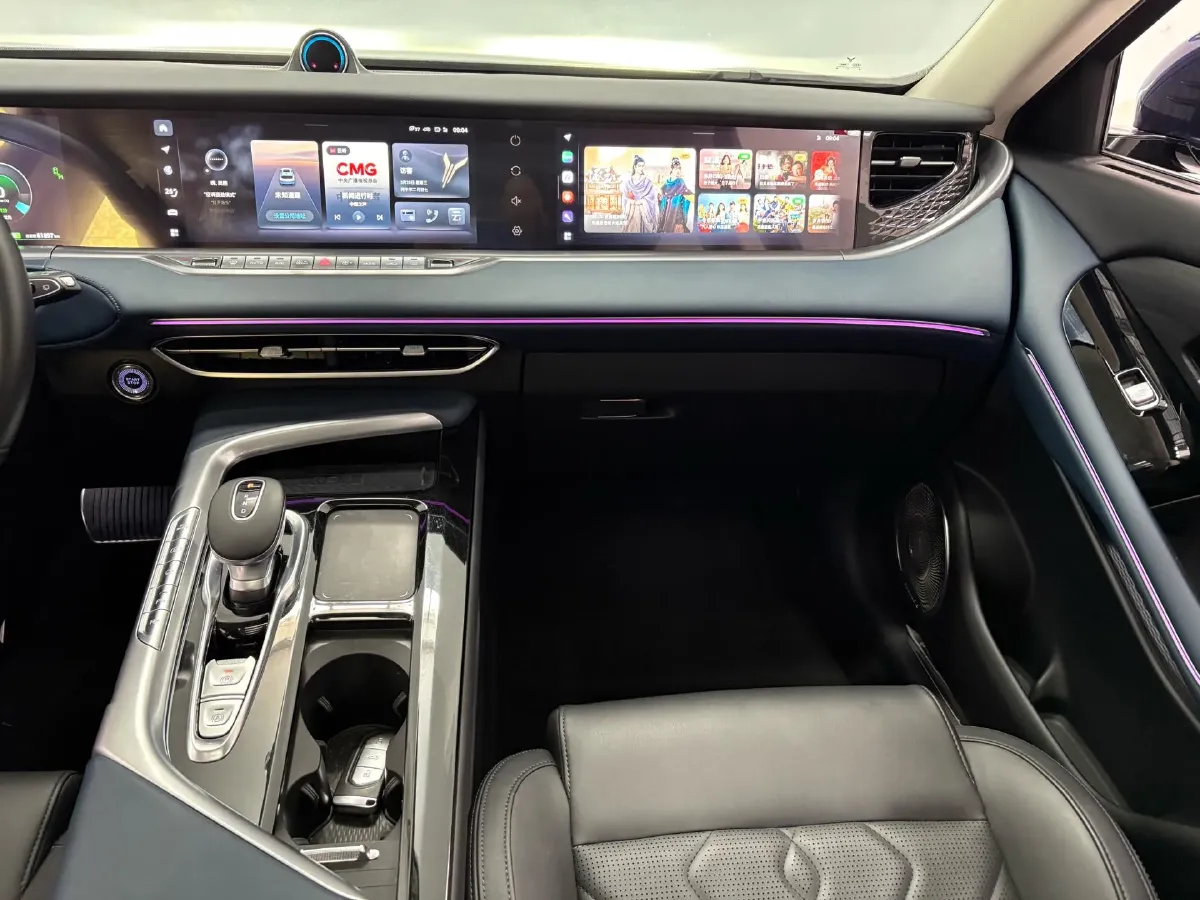 2021 Voyah FREE Range Extended 109HP REEV 33KWH,autocango,china used car exporter,china ev exporter,chinese used car exporter,chinese used ev exporter