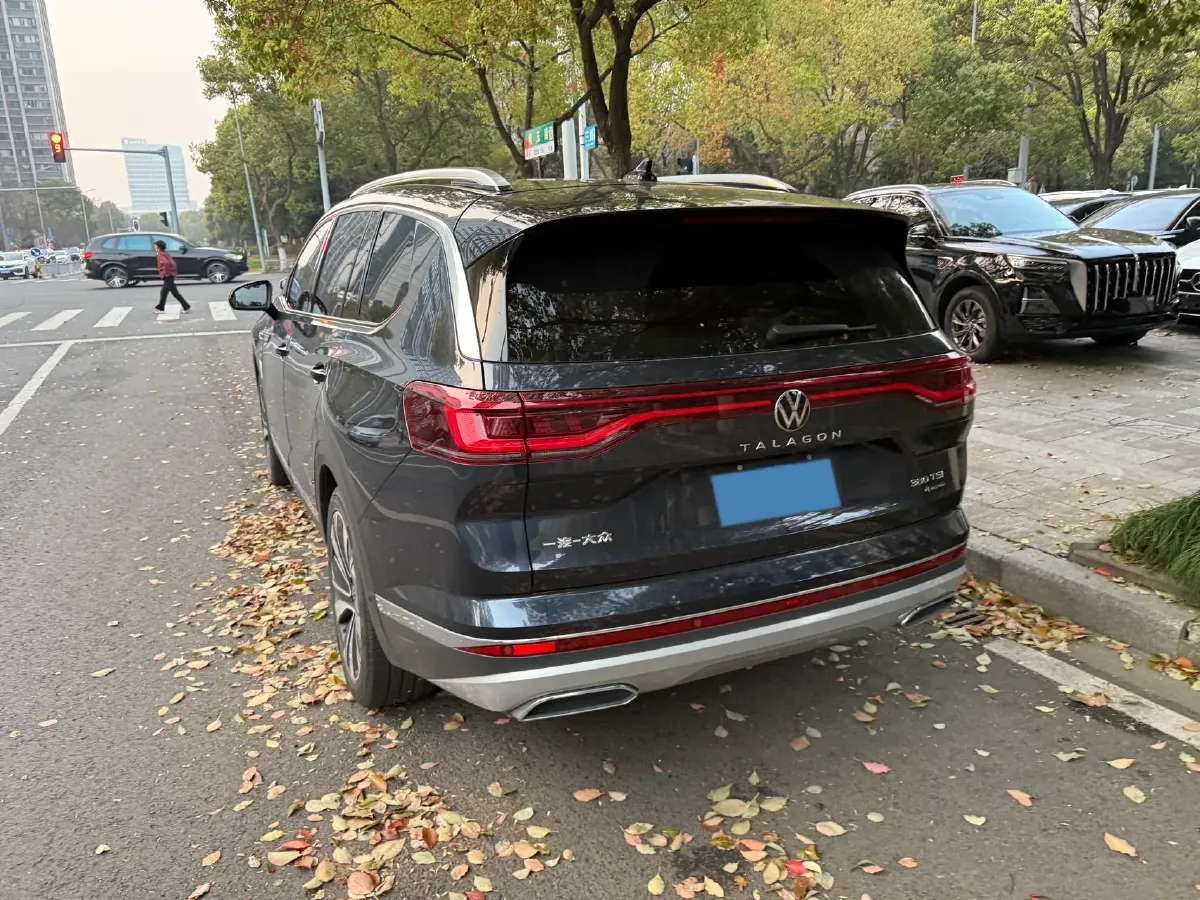 2022 Volkswagen Talagon 2.0T 220HP L4 7DCT,autocango,china used car exporter,china ev exporter,chinese used car exporter,chinese used ev exporter