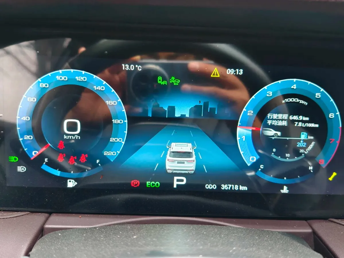 2022 Jetour X90 2.0T 254HP L4 7DCT,autocango,china used car exporter,china ev exporter,chinese used car exporter,chinese used ev exporter