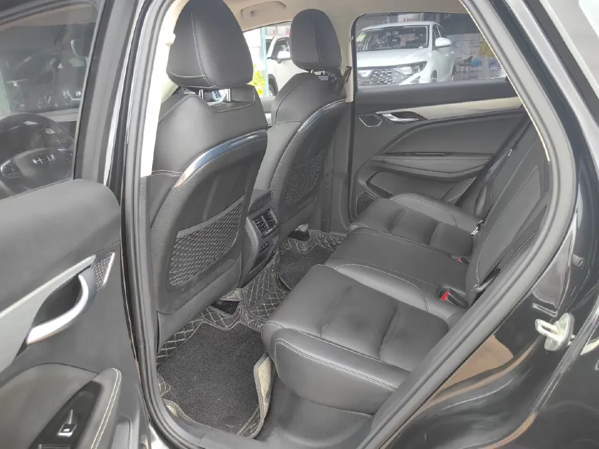 2019 Geely JiaJi 1.5T 177HP L3 7DCT,autocango,china used car exporter,china ev exporter,chinese used car exporter,chinese used ev exporter