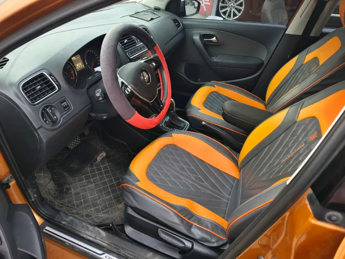 2018 Landwind XiaoYao 1.5T 163HP L4 CVT,autocango,china used car exporter,china ev exporter,chinese used car exporter,chinese used ev exporter