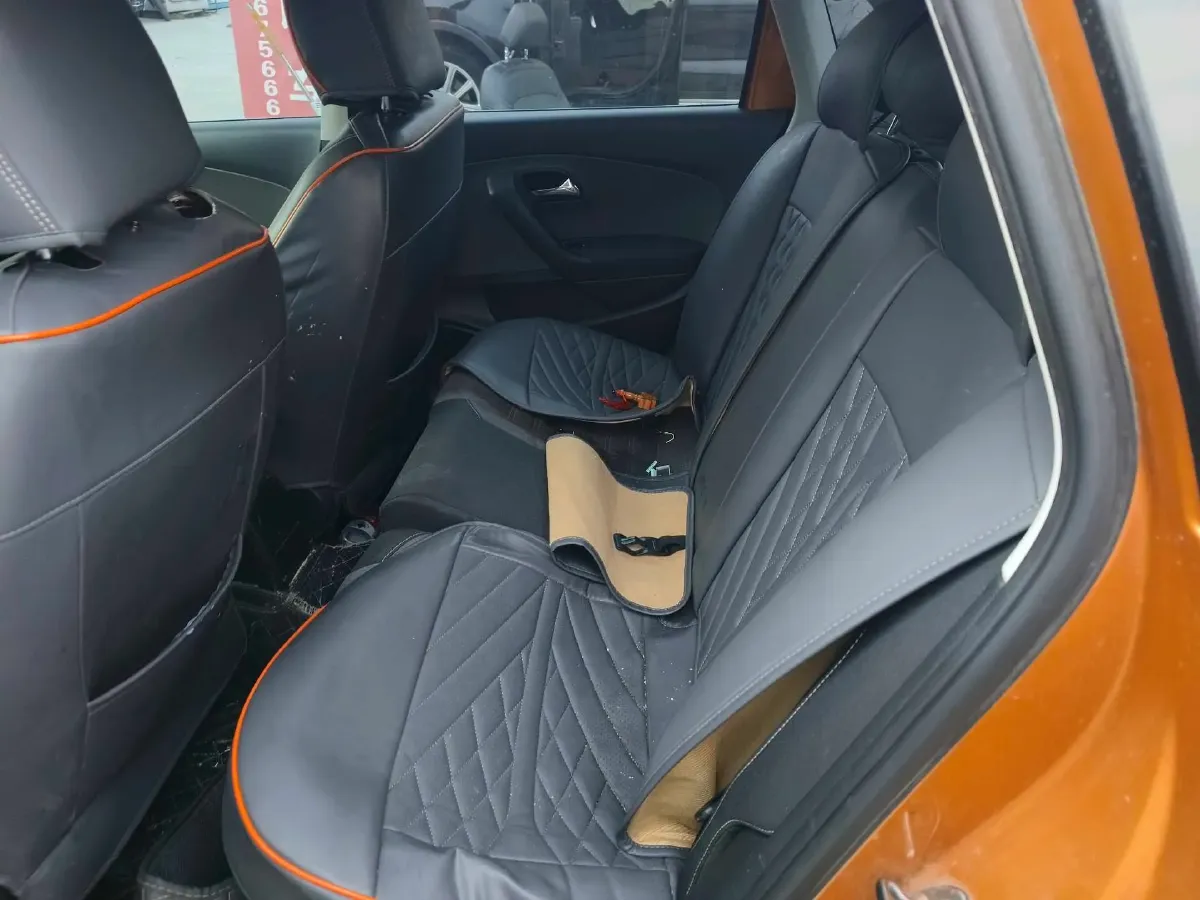 2018 Landwind XiaoYao 1.5T 163HP L4 CVT,autocango,china used car exporter,china ev exporter,chinese used car exporter,chinese used ev exporter