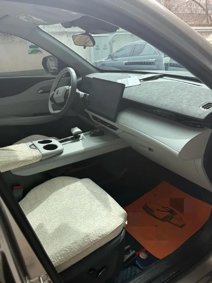 2024 ChangAn UNI-Z 1.5L 98HP L4 E-CVT PHEV 18.4KWH,autocango,china used car exporter,china ev exporter,chinese used car exporter,chinese used ev exporter