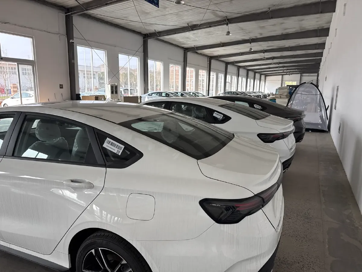 2024 Geely Binray 1.5T 181HP L4 7DCT,autocango,china used car exporter,china ev exporter,chinese used car exporter,chinese used ev exporter