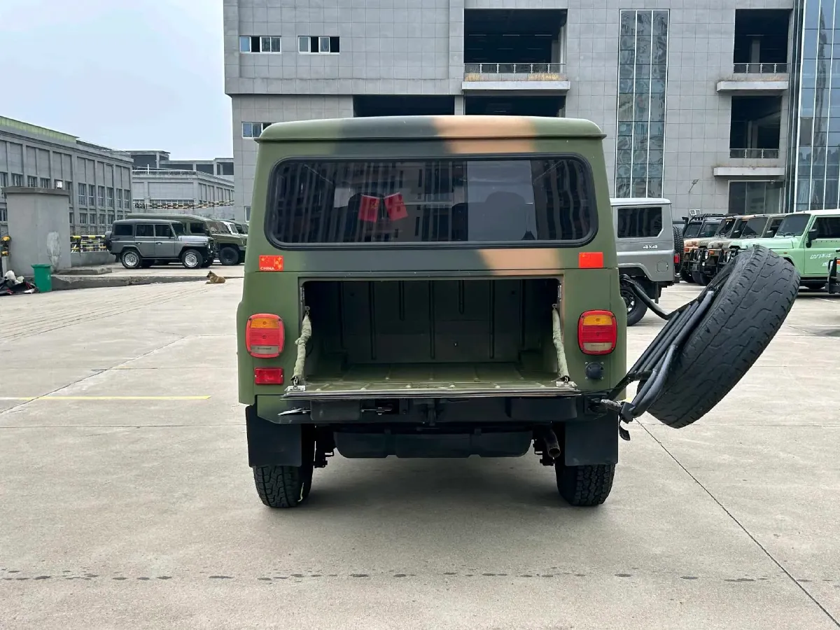 2020 BAW 212 1.5T 136HP L4 5MT,autocango,china used car exporter,china ev exporter,chinese used car exporter,chinese used ev exporter