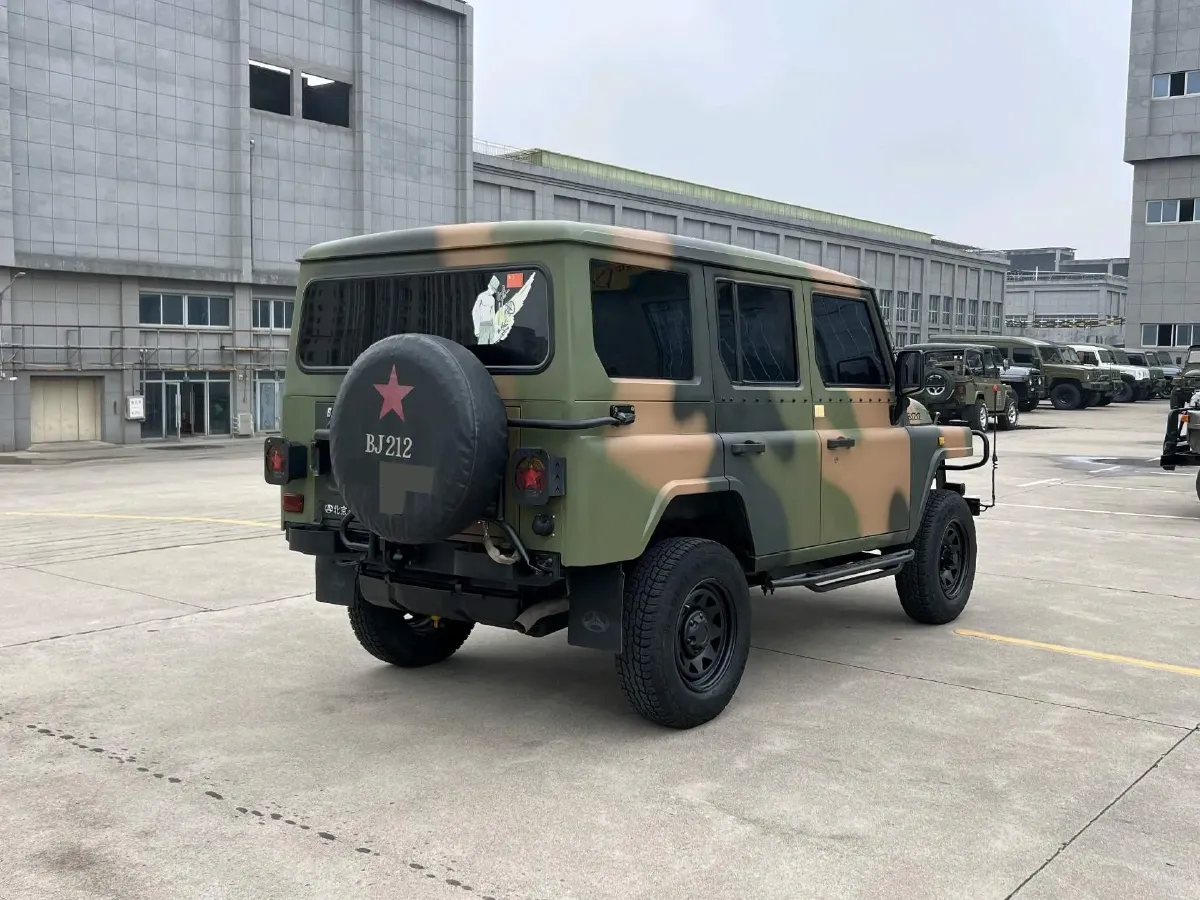 2020 BAW 212 2.4T 211HP L4 6MT,autocango,china used car exporter,china ev exporter,chinese used car exporter,chinese used ev exporter