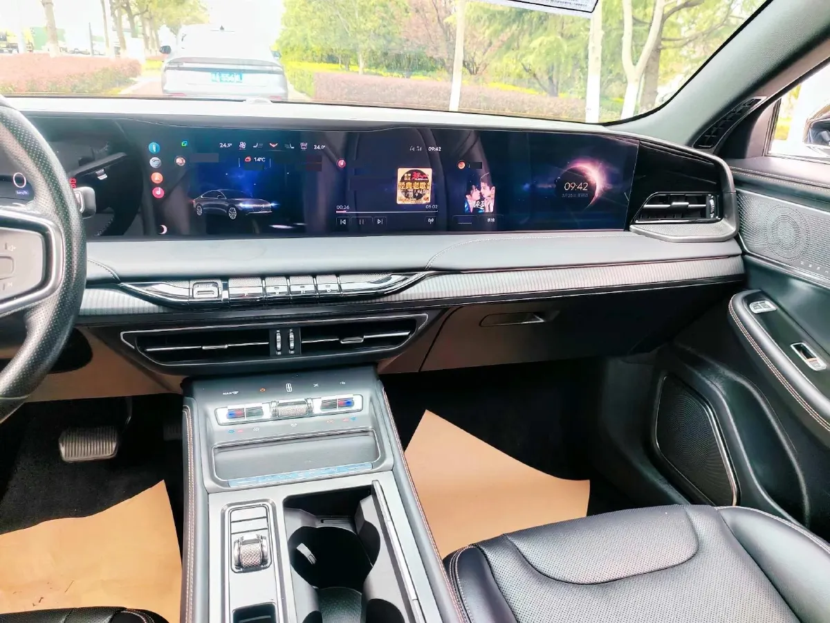 2022 Lincoln Z 2.0T 246HP L4 8AT,autocango,china used car exporter,china ev exporter,chinese used car exporter,chinese used ev exporter