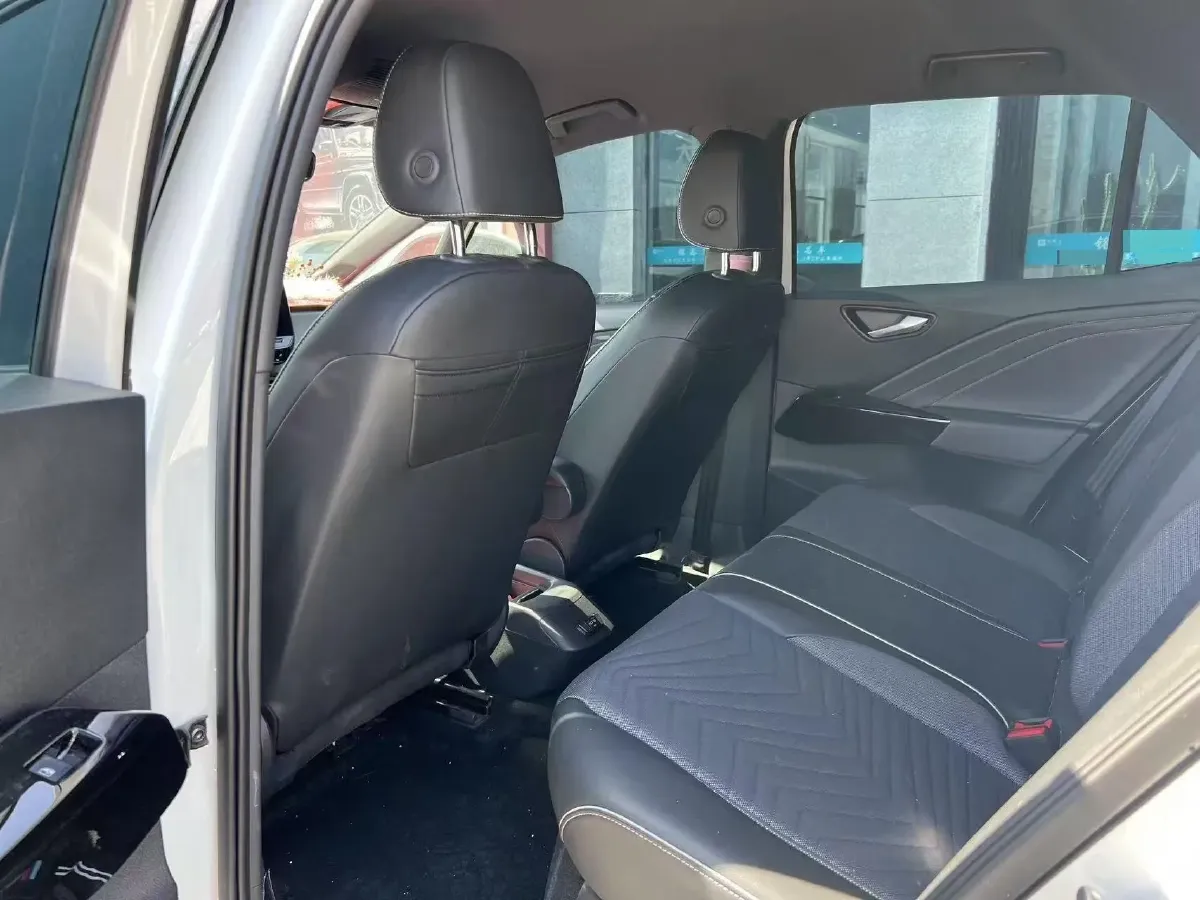 2024 Volkswagen ID.3 BEV 52.8KWH,autocango,china used car exporter,china ev exporter,chinese used car exporter,chinese used ev exporter