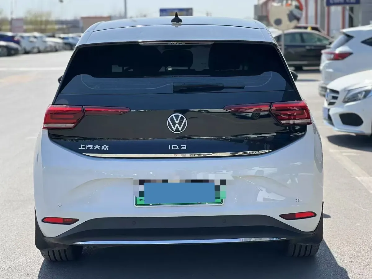2024 Volkswagen ID.3 BEV 52.8KWH,autocango,china used car exporter,china ev exporter,chinese used car exporter,chinese used ev exporter