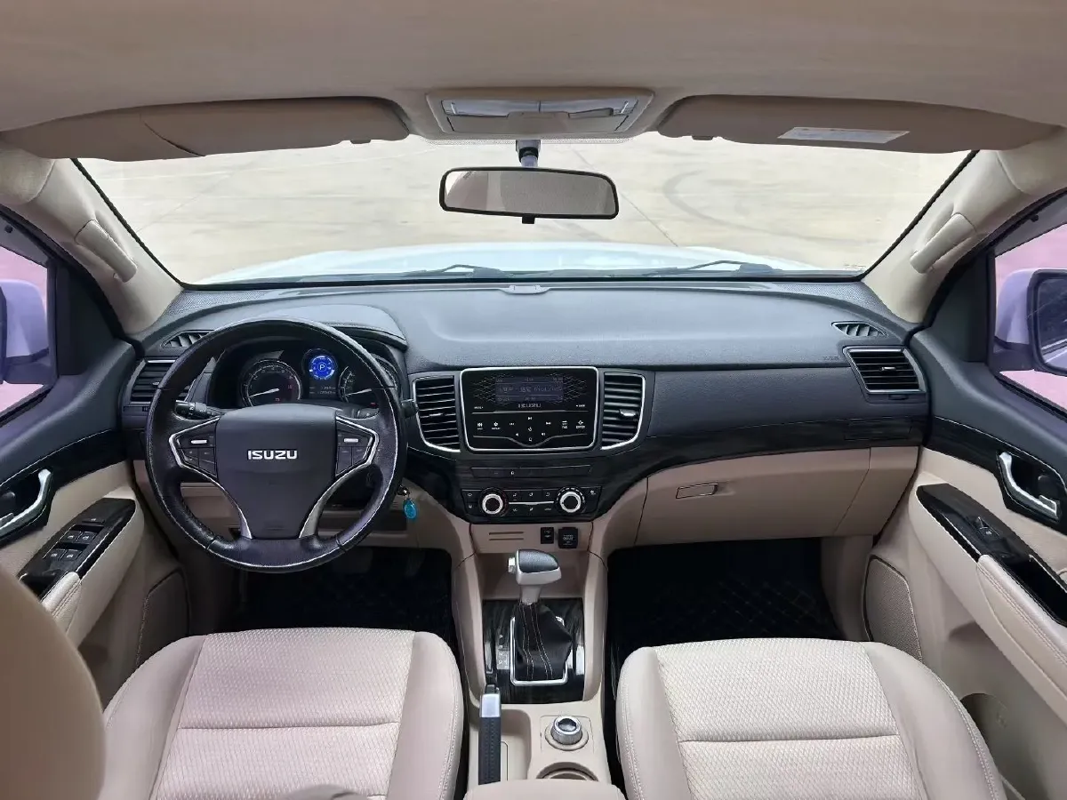 2020 Isuzu Mu-X 1.9T 166HP L4 6AT,autocango,china used car exporter,china ev exporter,chinese used car exporter,chinese used ev exporter