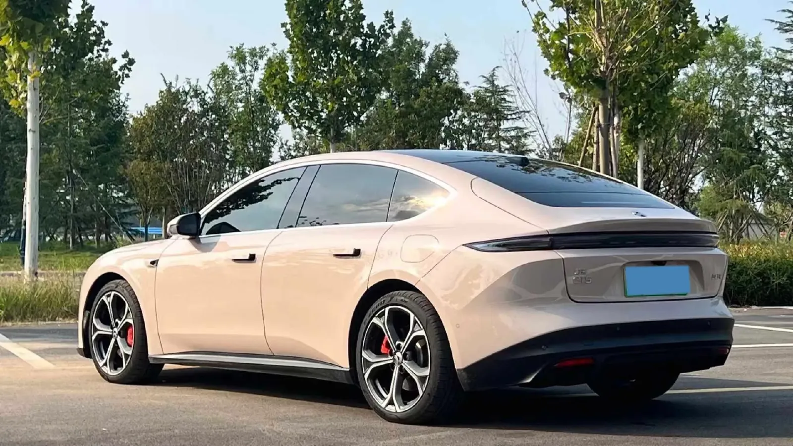 2022 JunTian HeiWuShi Youth 2.0T 203HP L4 6AT,autocango,china used car exporter,china ev exporter,chinese used car exporter,chinese used ev exporter