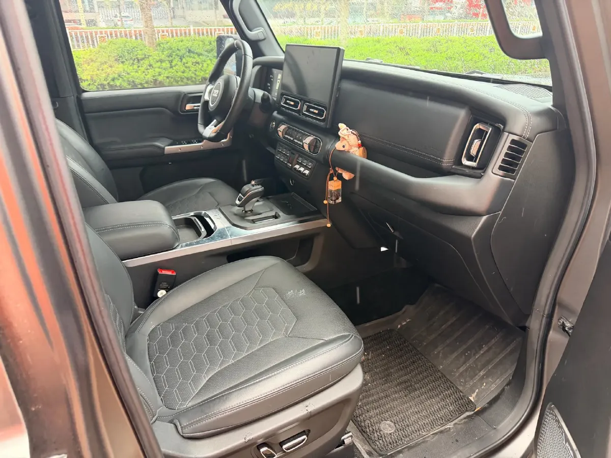 2024 212 212 T01 2.0T 252HP L4 8AT,autocango,china used car exporter,china ev exporter,chinese used car exporter,chinese used ev exporter