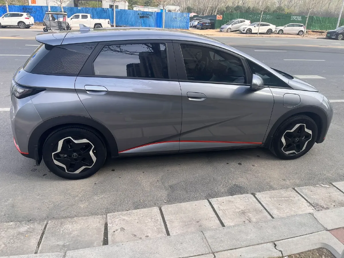 2021 Ford Escort 1.5L 122HP L3 6AT,autocango,china used car exporter,china ev exporter,chinese used car exporter,chinese used ev exporter